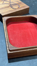 Load image into Gallery viewer, Anniversary Jewelry box ￼
