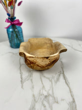 Load image into Gallery viewer, Wooden Burl Bowl with Natural Handles
